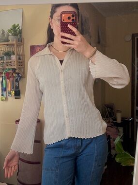 NICOLA Cream Textured Button-Up Blouse